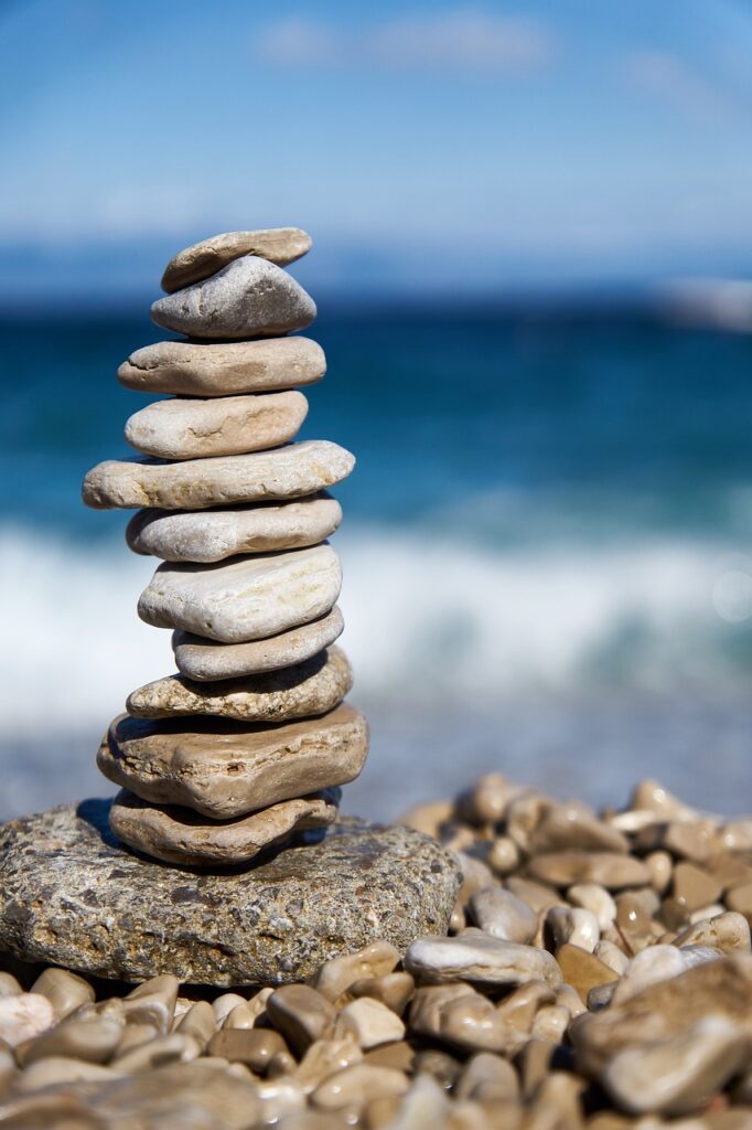 Balancing per me rappresenta l'equilibrio che ognuno di noi può scoprire nel proprio centro. Mindfulness è un termine che definisce un insieme di pratiche utili a trovare il nostro centro. 